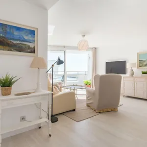 Tgh/ Beachfront And Center Apartamento Marbella